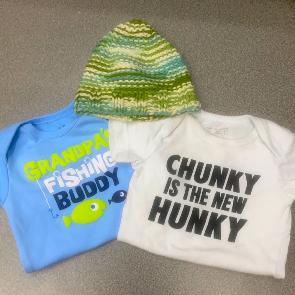 2 0-3 month onesies with hand knitted new born hat